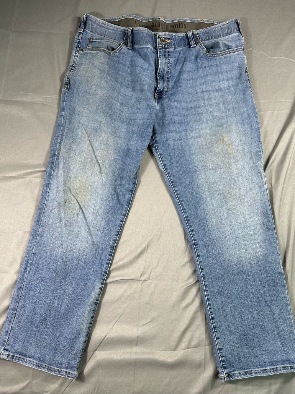 Lee Extreme Motion Jeans Mens 38x29 Blue Straight Fit Tapered Leg Stretch